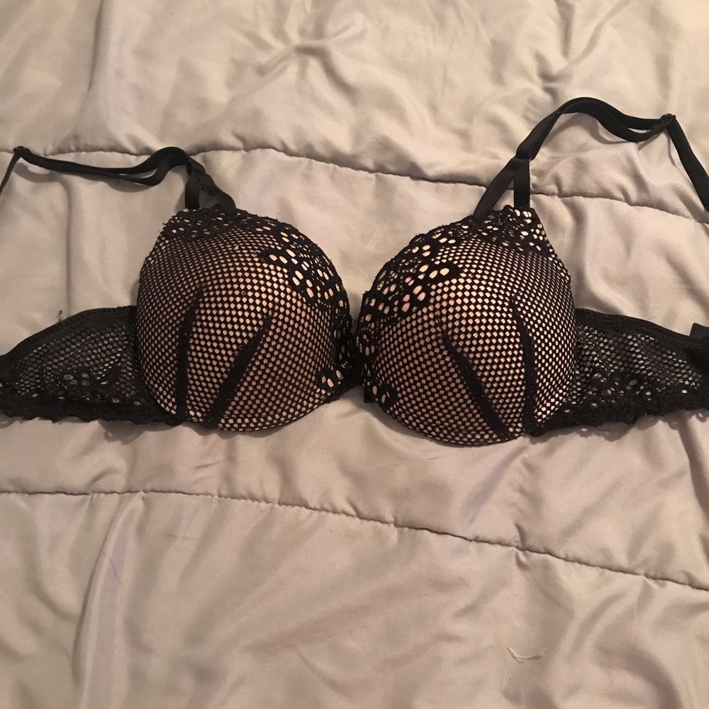 Lace push-up bra 34C